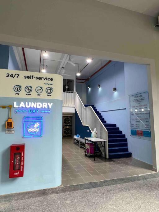 Apartment Jq Tower2 Jy - Mt Kinabalu View And Seaview, Contactless Self Check-in, Free Wifi *