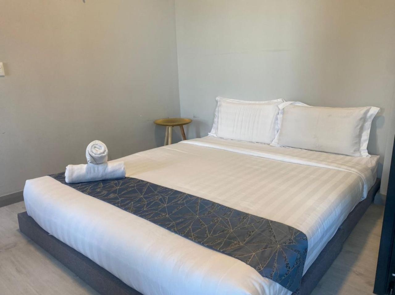 Apartment Jq Tower2 Jy - Mt Kinabalu View And Seaview, Contactless Self Check-in, Free Wifi Kota Kinabalu