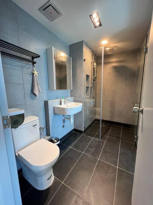 Apartment Jq Tower2 Jy - Mt Kinabalu View And Seaview, Contactless Self Check-in, Free Wifi Kota Kinabalu